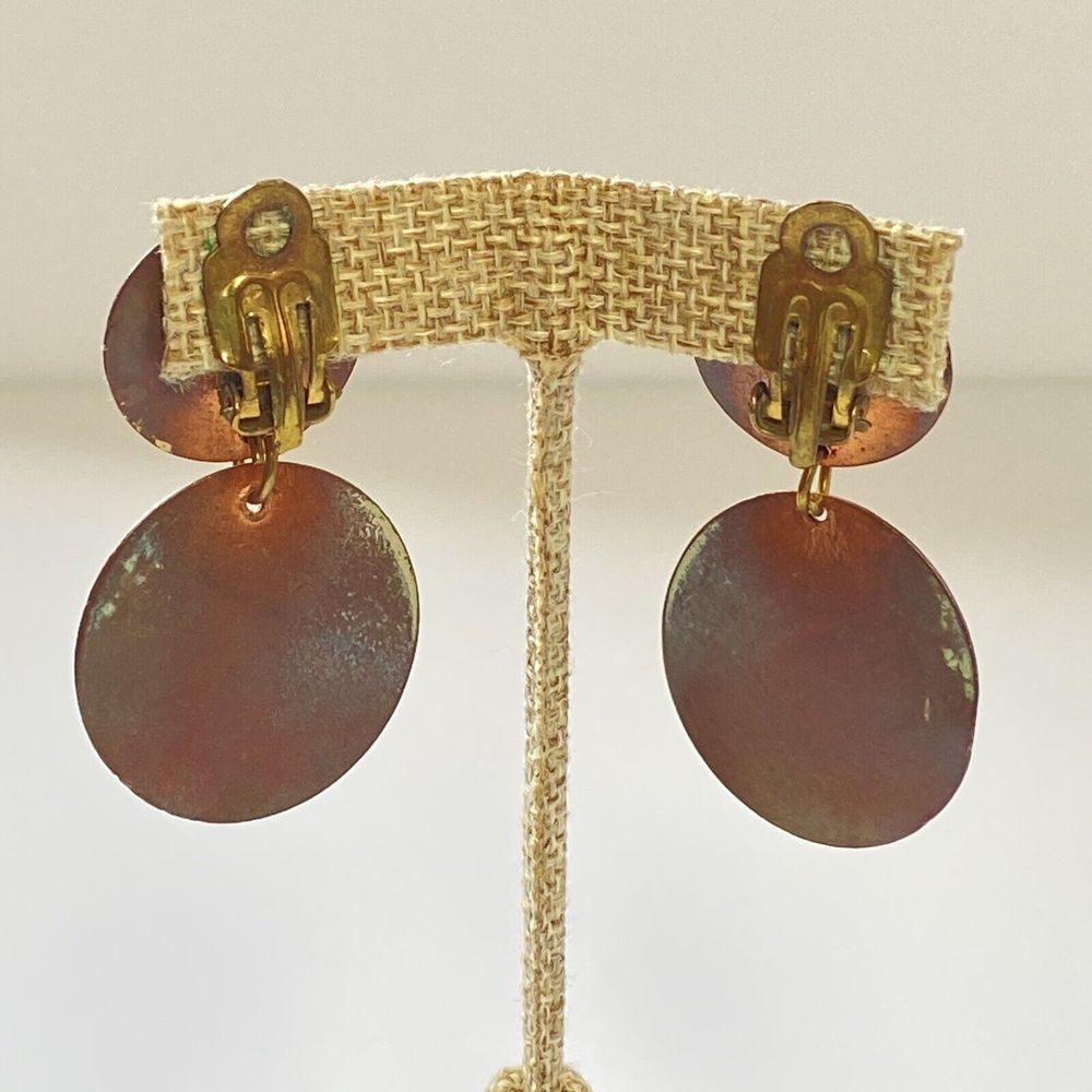 Large Artisan Articulated Dangling Round Copper Brass Disk Swirl Clip On Earring - Picture 2 of 10